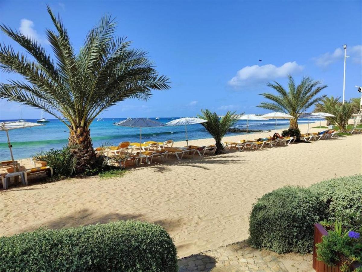 Adults Only Beachfront 1 Bed Studio Apartment In Porto Antigo 2 Santa Maria Sal With Pool Free Wifi & Aircon Ideal Long Stays מראה חיצוני תמונה