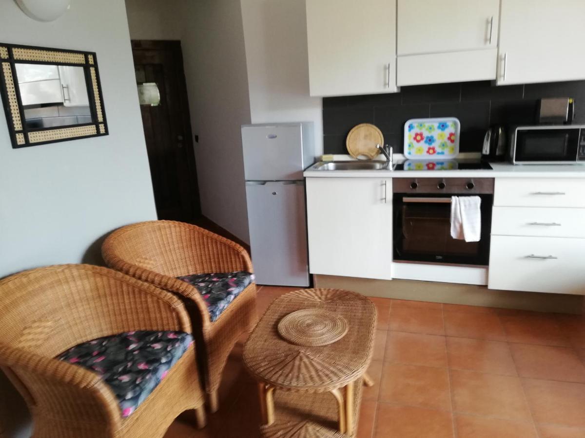 Adults Only Beachfront 1 Bed Studio Apartment In Porto Antigo 2 Santa Maria Sal With Pool Free Wifi & Aircon Ideal Long Stays מראה חיצוני תמונה